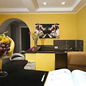 2* Hotel Paradiso